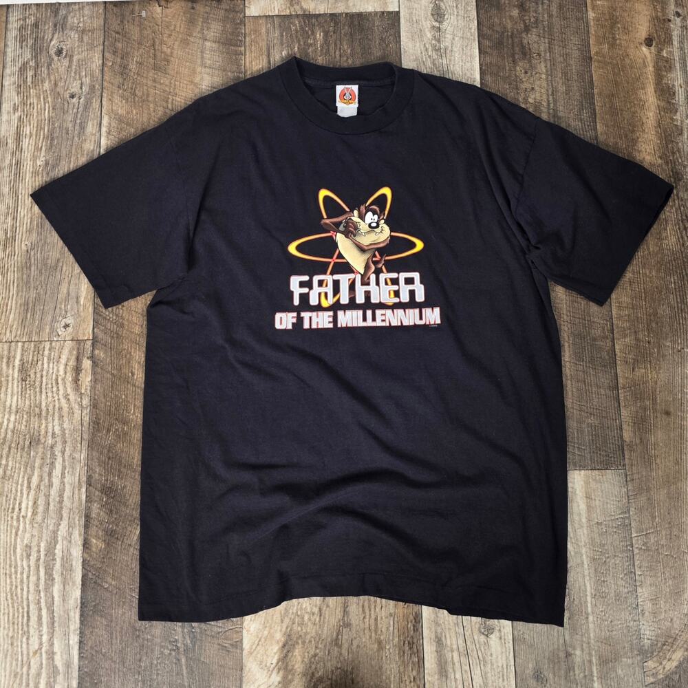 Vintage 1997 Taz Father of the Millennium Tee Looney Tunes Graphic Shirt